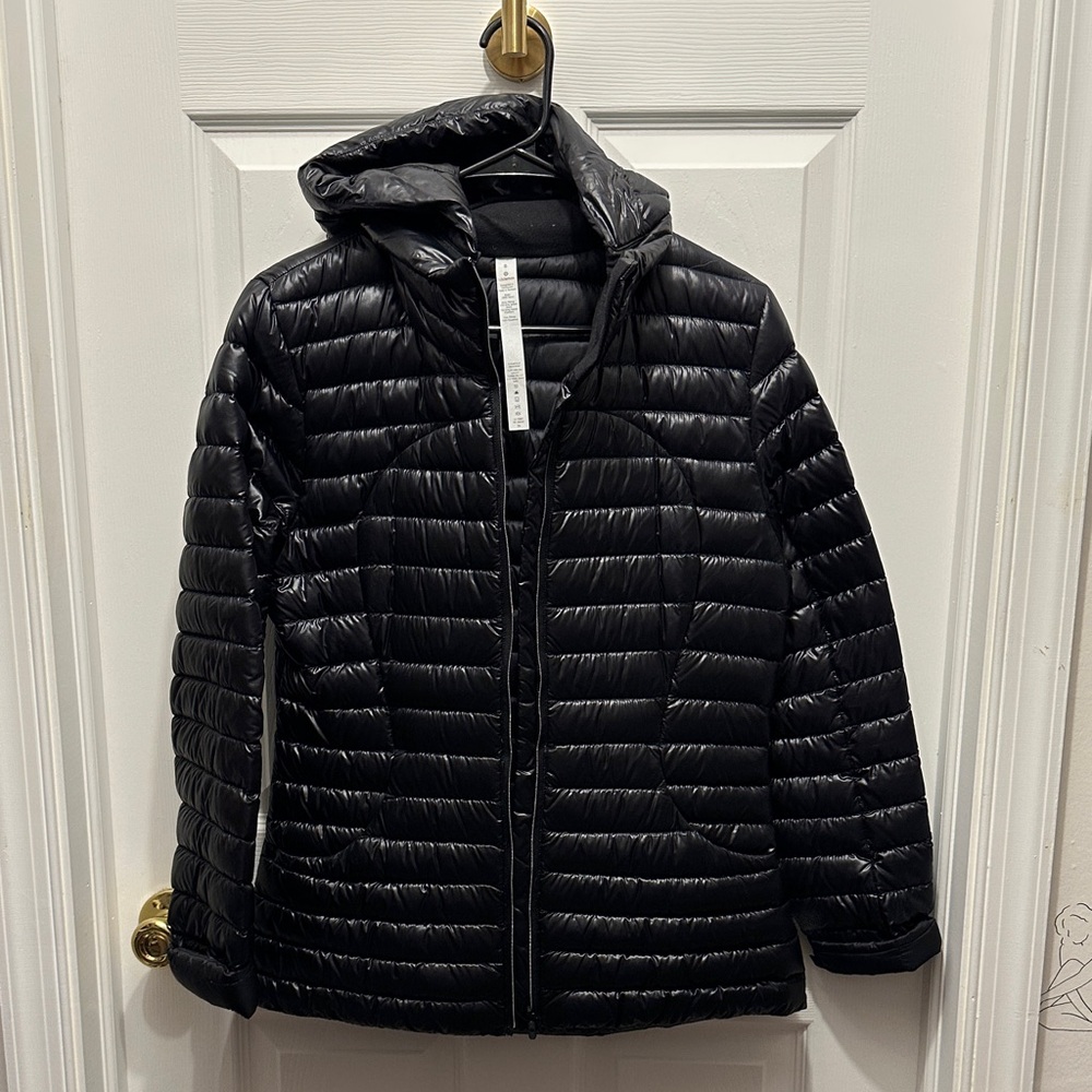 Lululemon Athletica Pack it Down Black Puffer Jacket